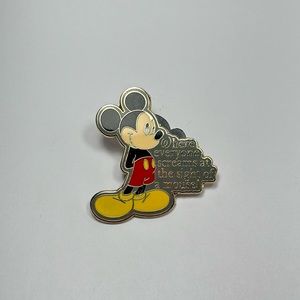 ✨2 for $30✨ Disney pin